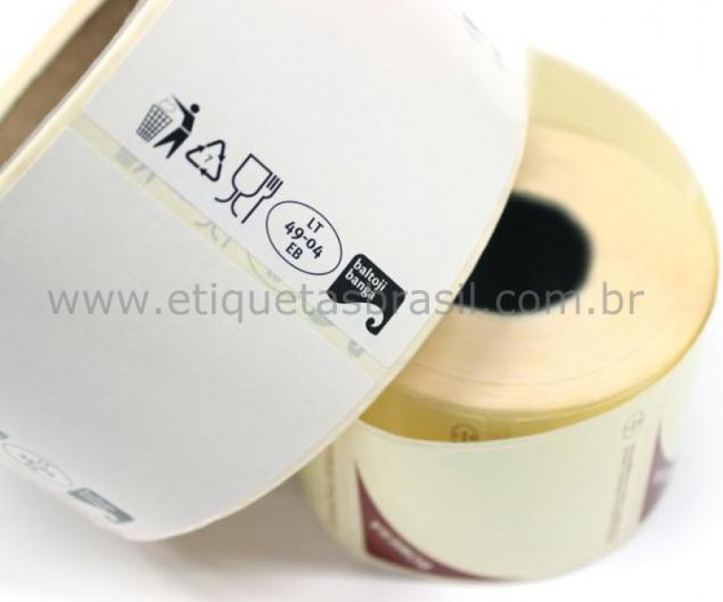 Etiquetas em Papel Couchê